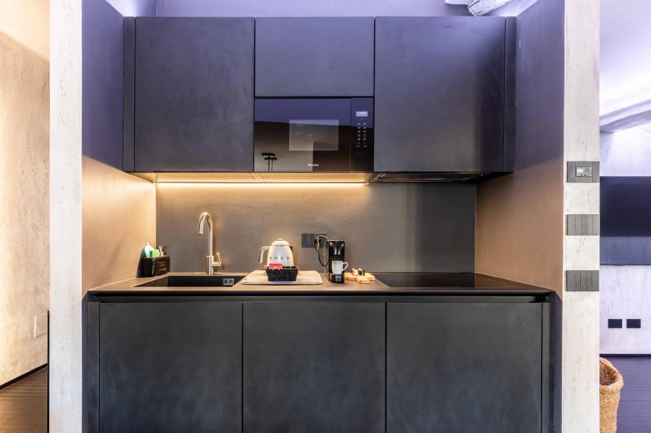 Quadrilatero Della Moda- Luxury Loft In The Heart Of The Fashion District Милано Екстериор снимка